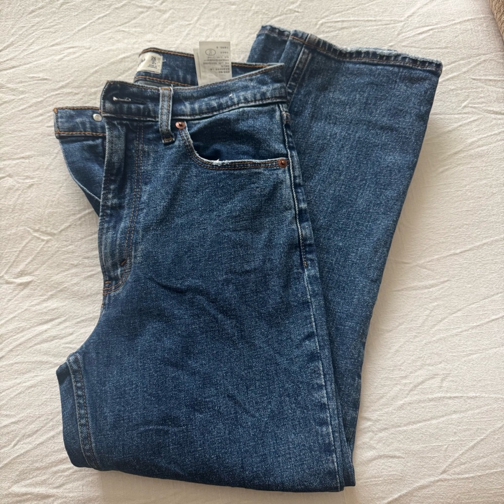 Abercrombie Ankle Straight Ultra High Rise Jeans
